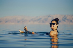 8-Things-Dead-Sea-FLOAT-Salt-Scene